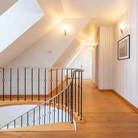 Old Town - Premium Medieval House * Таллин