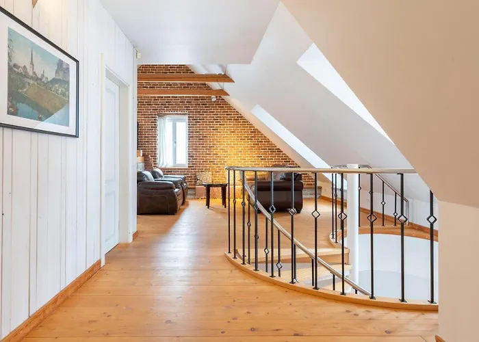 Korter Old Town - Premium Medieval House Tallinn