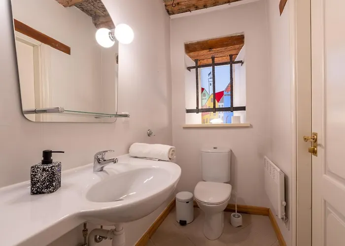 Korter Old Town - Premium Medieval House *