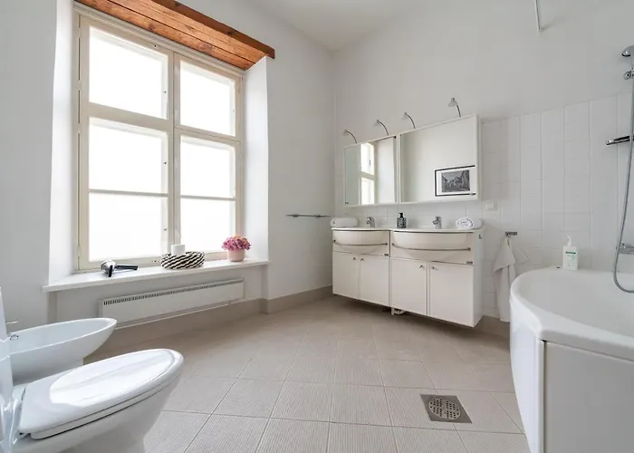 Apartamento Old Town - Premium Medieval House Talin