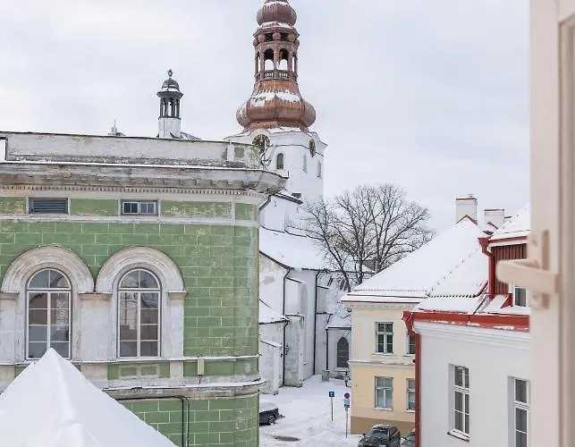 Old Town - Premium Medieval House Апартаменты Таллин