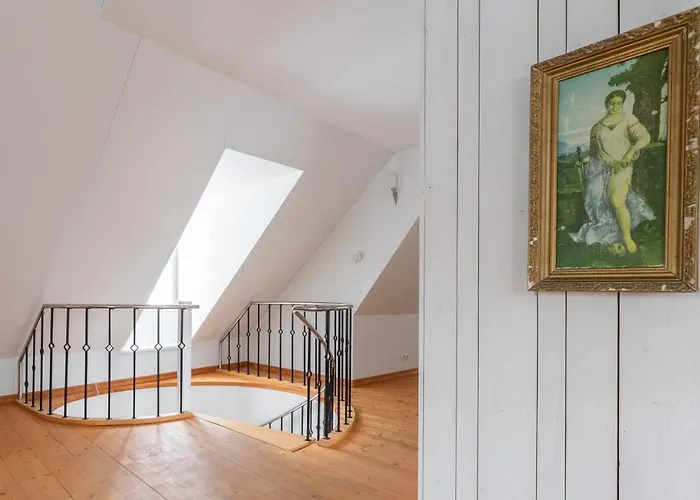 Old Town - Premium Medieval House Апартаменты *