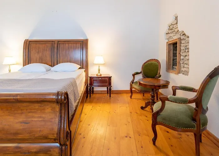 Old Town - Premium Medieval House